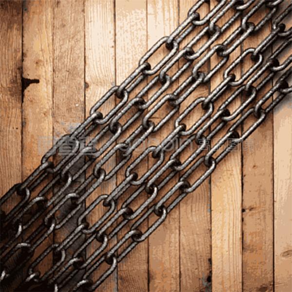 金屬鏈條 工業(yè)美學(xué)與自然紋理的交融